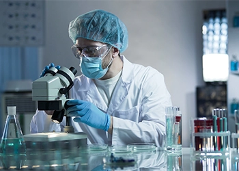 Pathology lab in Salem hospital providing reliable test results to support advanced patient healthcare.